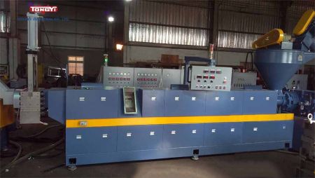 เครื่องอัดหลัก